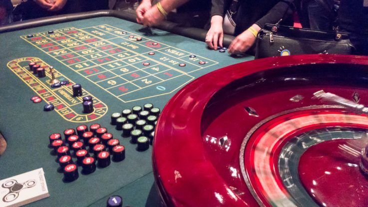 پاکستان میں Cash Royal Casino کا آن لائن کیسینو سیکشن کھولیں۔